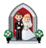 OR1879 - Wedding Couple in Front of Church Personalized Christmas Ornament